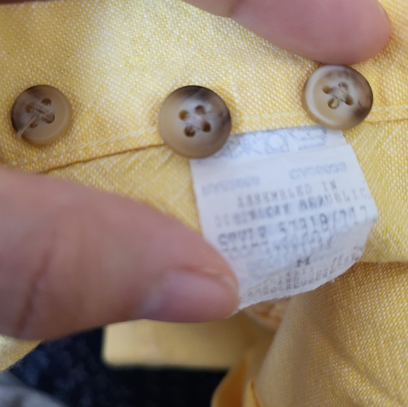 Ruff Hewn Shirt Men's M   Button Down Short Sleeve Yellow - Picture 6 of 8